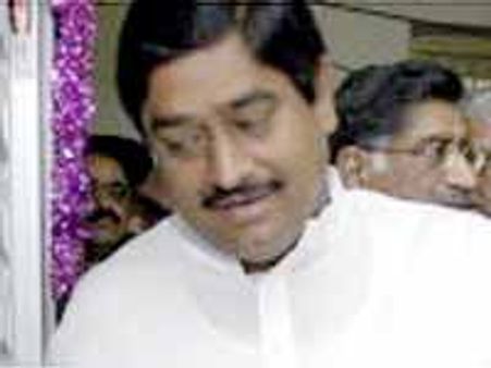 జగన్ కంటే చంద్రబాబే నయం: ధర్మాన ప్రసాద్