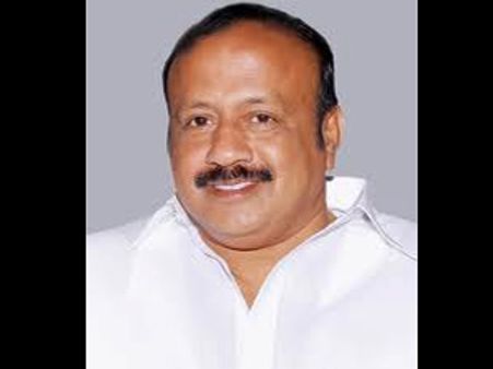 డిఎంకె మాజీ మంత్రి పన్నీర్‌ సెల్వం ఇళ్లలో సోదాలు