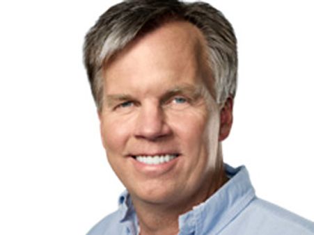 జాబ్స్ మరణం తర్వాత యాపిల్ కంపెనీకి మరో షాక్