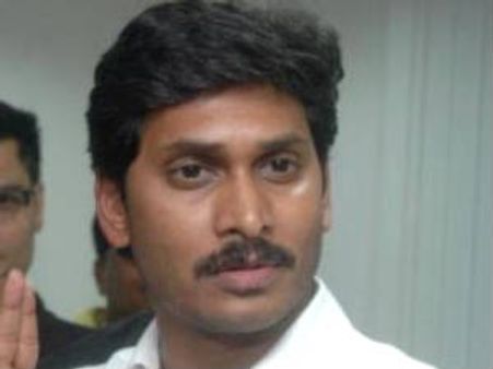 గాలి గనుల కేసులో 4న సిబిఐ ముందుకు జగన్