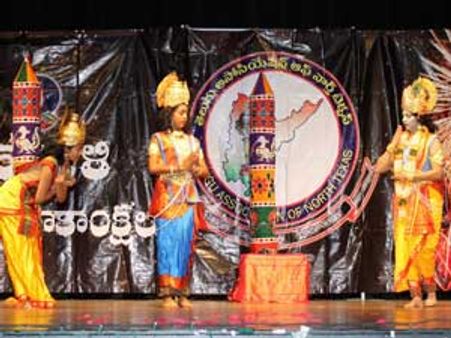 సంగీత నృత్య తారల నడుమ దీపావళి