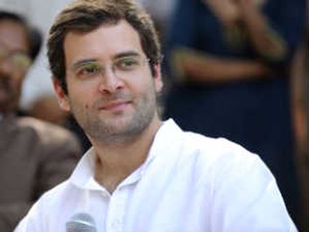 సోనియా అవుట్, రాహుల్ ఇన్