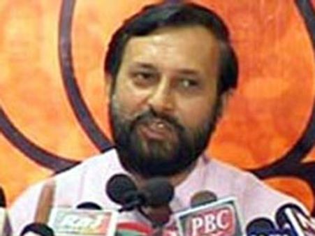 తెలంగాణపై యుపిఎకు సహకరిస్తాం: ప్రకాశ్ జవదేకర్