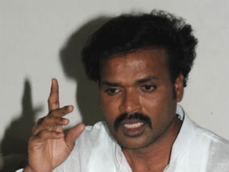 బిజెపికి శ్రీరాములు గుడ్‌బై, స్వతంత్ర అభ్యర్థిగా పోటీ