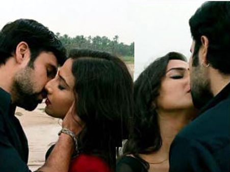 లీకైన విద్యా బాలన్ డర్టీ పిక్చర్ హాట్ ముద్దు పిక్స్