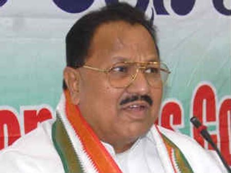 డి శ్రీనివాస్ ముఖ్యమంత్రి పీఠంపై కన్నేశారా?