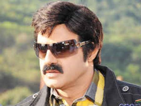 బావకు, నా అల్లుడికి అక్రమాస్తుల్లేవు: బాలయ్య బాసట