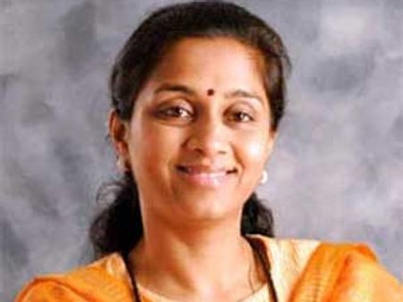 కుటుంబానికి కష్ట సమయం: పవార్‌ కూతురు సుప్రియ