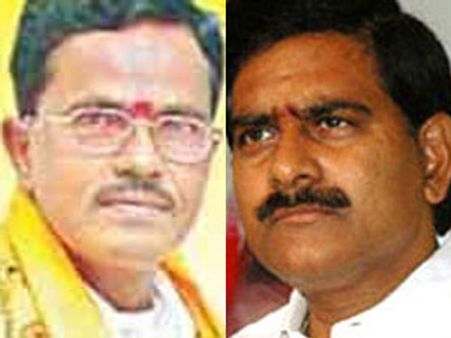 సెటిల్మెంట్లు చేసుకుంటున్నారు: జగన్,టిఆర్ఎస్‌పై టిడిపి