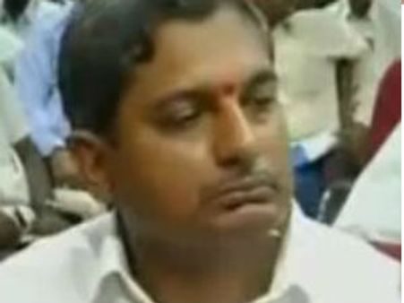 జర్మనీలో టిఆర్ఎస్ ఎమ్మెల్యే రమేష్, ఓటింగ్‌కు దూరం