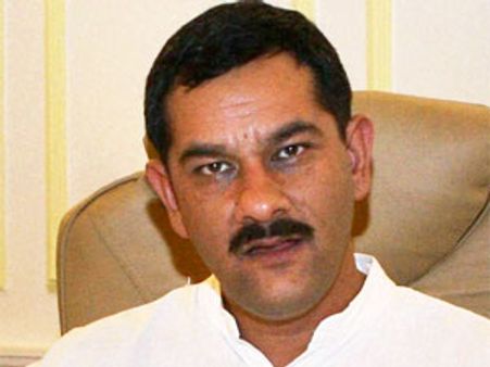 రాష్ట్రం విడిపోవాలంటే ఏకాభిప్రాయం అవసరం: జితేంద్ర