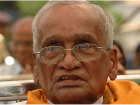 జూ.ఎన్టీఆర్‌ను పరిచయం చేసిన ఎంఎస్ రెడ్డి కన్నుమూత