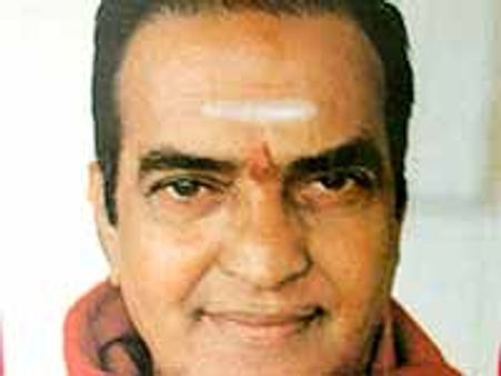 దొర బుక్: ఎన్టీఆర్ గురించి సంచలనాలు