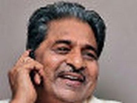 ప్రజారాజ్యం పునరుద్ధరణ ఉండదు: కోటగిరి విద్యాధర రావు