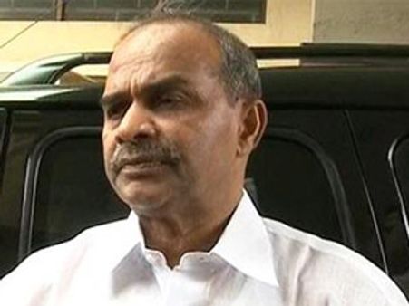 వైయస్ఆర్ బావమరిది రవీంద్రనాథ్‌కు కేంద్రం ఝలక్