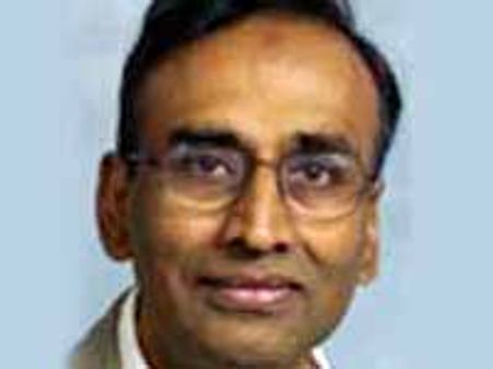 భారత సంతతి రామకృష్ణన్‌కు నైట్‌హుడ్
