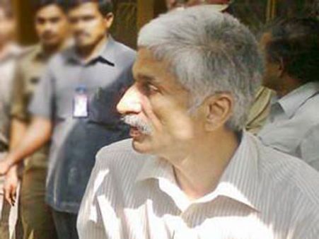 జగన్ కేసు: పారని విజయ సాయి రెడ్డి స్కెచ్