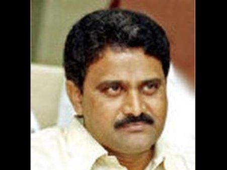 ఎన్టీఆర్ భవన్ పేరును మార్చాలి: బాబుకు మోపిదేవి