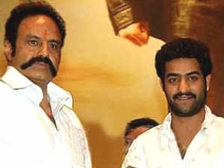 జూ.ఎన్టీఆర్‌కు చెక్: బాలయ్యను తోసిన బాబు