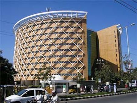 డమ్మీ ఐటి కంపెనీలతో మోసం: ముగ్గురి అరెస్టు