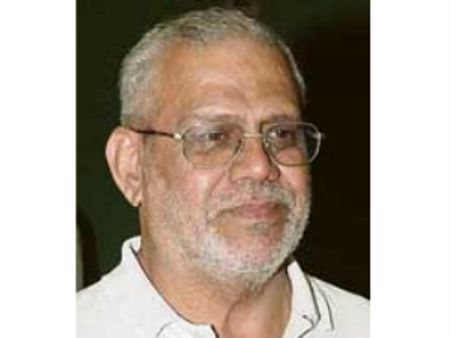 తెలుగువాళ్లకు 4 పద్మ అవార్డులు, ఆరిఫ్‌కు పద్మశ్రీ