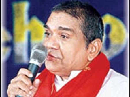 ప్రముఖ రచయిత పురాణపండ రంగనాథ్ కన్నుమూత
