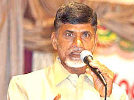 జూడాలకు చంద్రబాబు మద్దతు, ప్రభుత్వంపై ధ్వజం