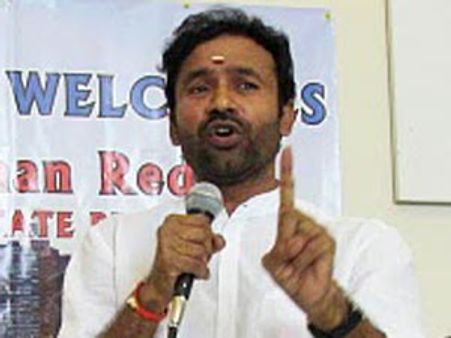 పదవి కాపాడుకునేందుకే కిరణ్ రెడ్డి ఆరాటం: కిషన్ రెడ్డి