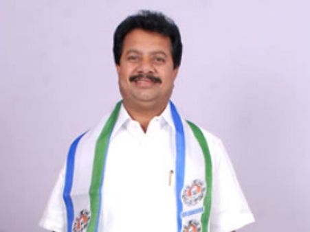 ఏదో ఒకటి తేల్చండి: జగన్ వర్గం ఎమ్మెల్యే డిమాండ్