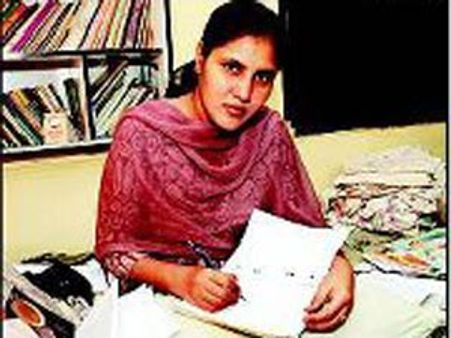 షాజహానా కవిత చమ్కీ