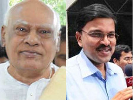 శ్రీవారిని దర్శించుకున్న రోశయ్య, జెడి లక్ష్మీ నారాయణ