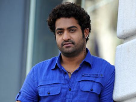 జూనియర్ ఎన్టీఆర్‌కు మథిర కోర్టు సమన్లు జారీ