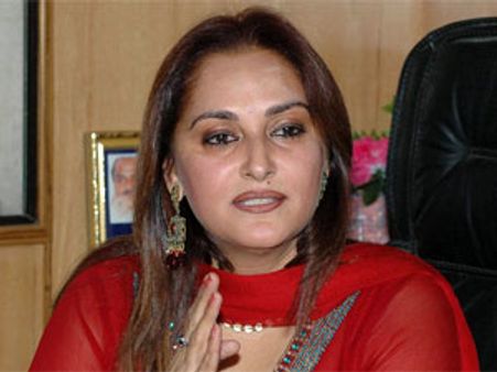 ఆజంపై ఓడిన జయప్రద, ఆంధ్రకు తిరుగు టపా?