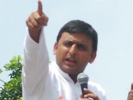 అఖిలేష్ యాదవ్ ముందు అన్నీ సవాళ్లే