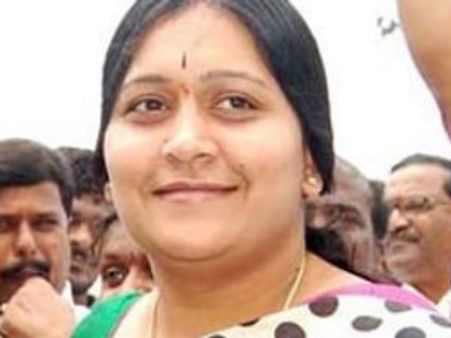 నిందలేసి నన్ను బాధపెట్టడం సరికాదు: ఎమ్మెల్యే కవిత