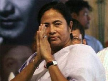 పార్టీ క్రమశిక్షణకు ఎవరూ అతీతులు కారు: దీదీ