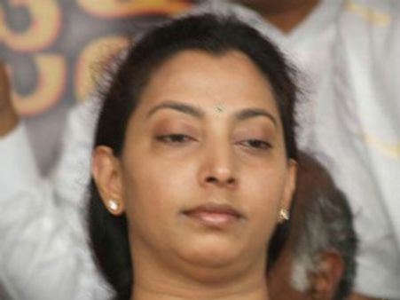 ఎమ్మార్ కేసు:బాలకృష్ణ సతీమణి వసుంధర వాంగ్మూలం