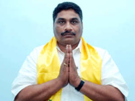 హరికృష్ణ పార్టీ వీడరు, ప్రాధాన్యమివ్వాలి: మోదుగుల