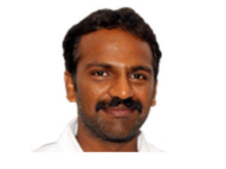 వైయస్ జగన్ పార్టీలోకి వంగవీటి రాధాకృష్ణ