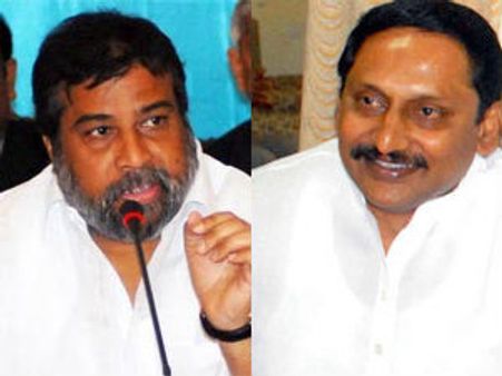 కిరణ్ కుమార్ రెడ్డి తాజా టార్గెట్ దామోదర