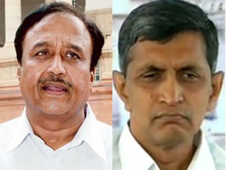 జెపి, సురవరం భేటీ: కొత్త సమీకరణాలు