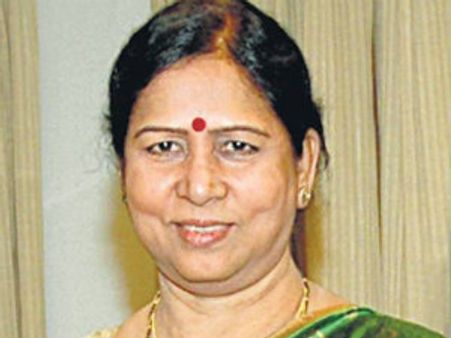 వెనక్కి తగ్గేది లేదు: కుమారుడి పోటీపై మంత్రి గల్లా