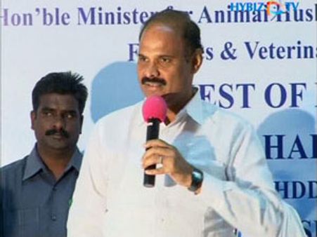 ఇంటర్ ఫిజిక్స్ పేపర్: తప్పు లేదన్న మంత్రి పార్థసారథి