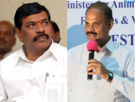 ఏంచేయలేదు, చర్చకు సిద్ధమా?: జగన్‌పై మంత్రుల ఫైర్