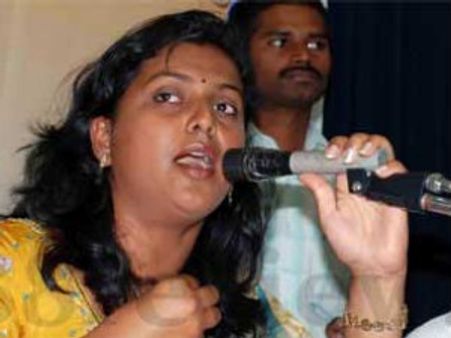 చిరంజీవిపై రోజా పవన్ కళ్యాణ్ సినిమా డైలాగు
