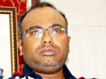 పరిటాల హత్యకు మొద్దు శీనుకు కోటి: భాను కిరణ్