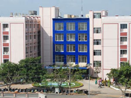 ఆంధ్ర వర్సిటీ ప్రొఫెసర్‌పై లైంగిక వేధింపుల కేసు