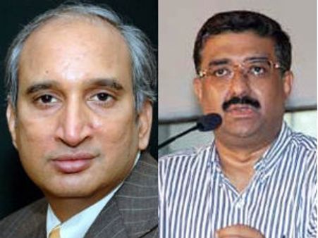 ప్రసాద్ పేరుకు, అరెస్టులకు లింక్