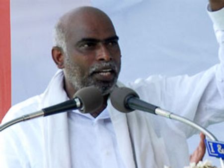 జగన్ కేసులో చట్టం తన పని తాను...: దామోదర