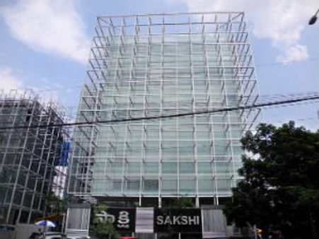 సాక్షి మీడియా పిఎఫ్ ఖాతాలు అడిగిన కోర్టు